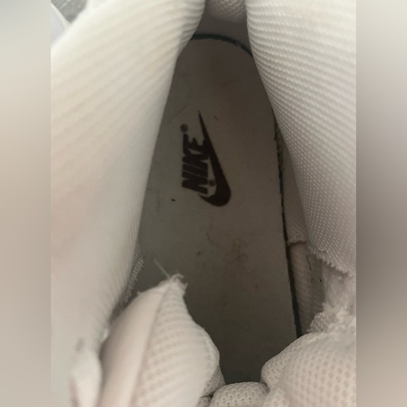 Nike Women's Son of Force Mid Trainers
Sneakers Shoes Size9. Color: White. - Picture 7 of 9